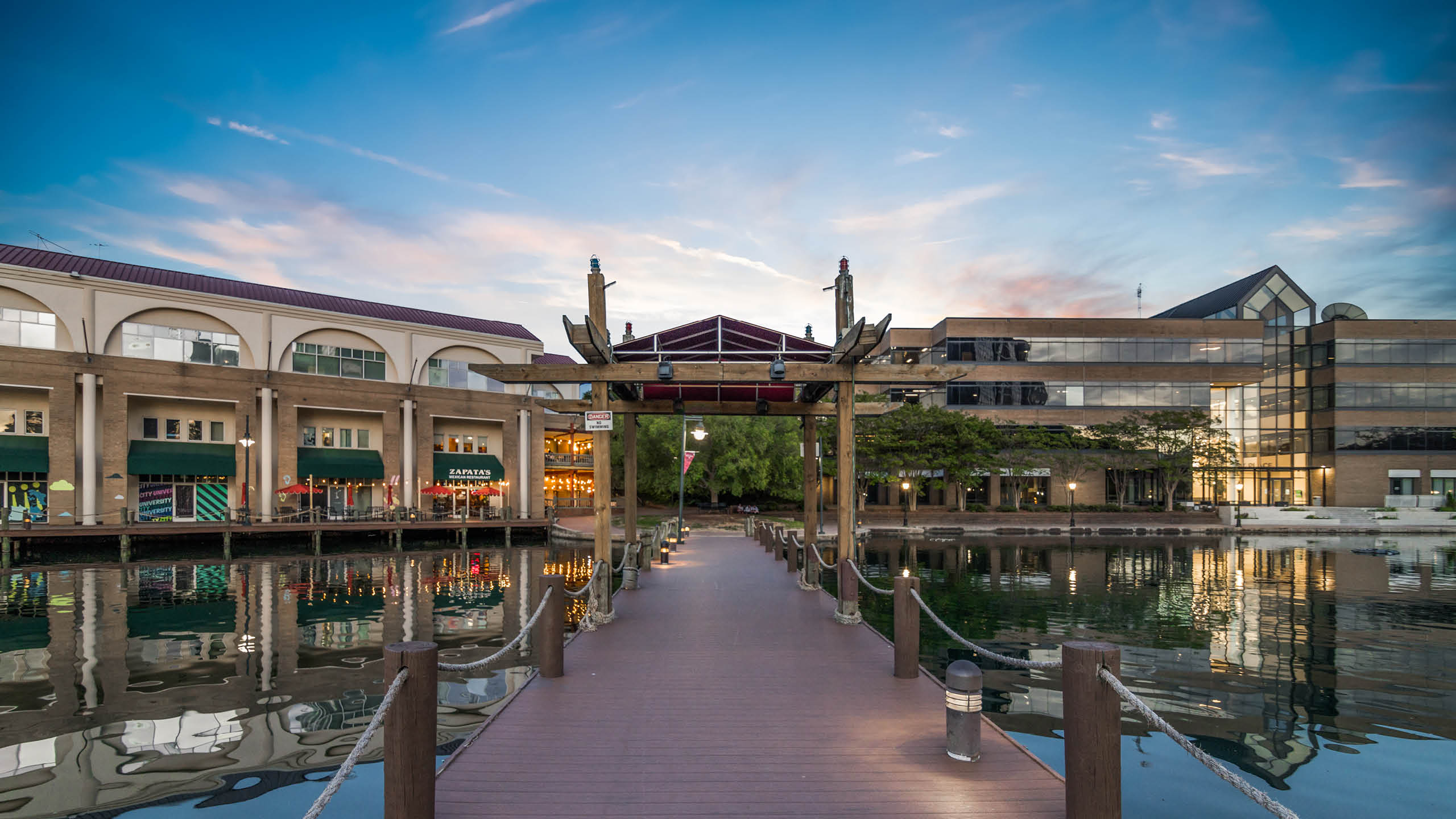 One University Place 17